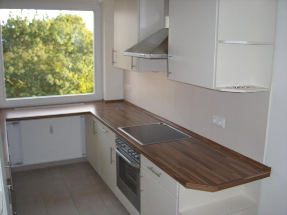 Sehr schöne, gut geschnittene und ruhige 2-Zimmer-Wohnung mit Balkon in St. Jürgen – Bild 17