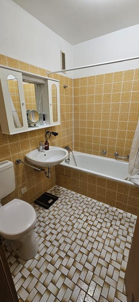 3-Zimmer-Wohnung inkl. Tiefgaragenstellplatz, Balkon & Aufzug – Bild 12