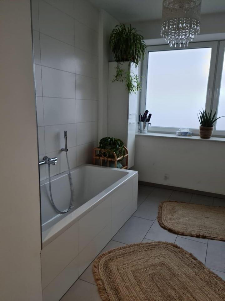 Tolle Wohnung im 1. OG mit 4 ZKB, EBK & Gäste-WC – Bild 39