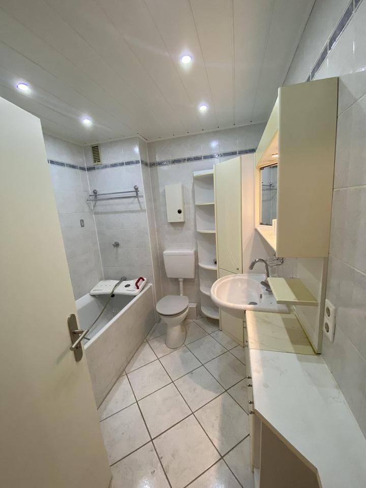 3,5 Zimmer Wohnung mit Balkon – Bild 3