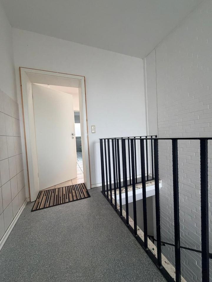 Großzügige 4-Zimmer-Wohnung/ OG/ Balkon/ Stellplatz in SICKTE – Bild 15