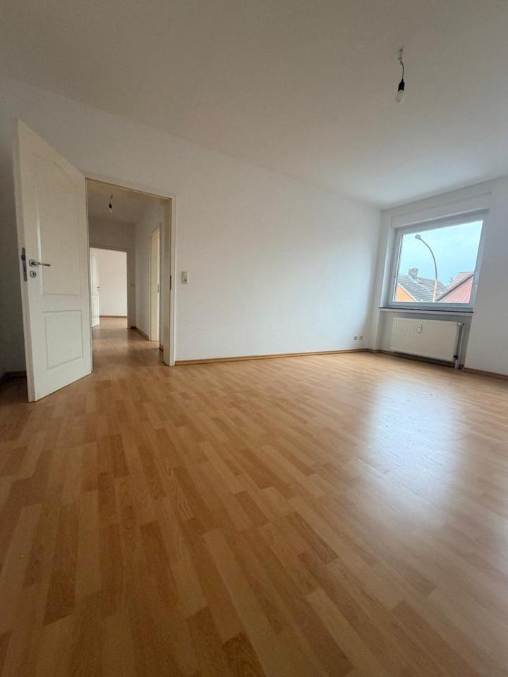 Großzügige 4-Zimmer-Wohnung/ OG/ Balkon/ Stellplatz in SICKTE – Bild 12