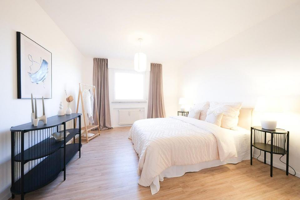 Sofort einziehen und wohlfühlen! Frisch sanierte 3-Zimmer Wohnung mit Panorama-Blick! – Bild 7