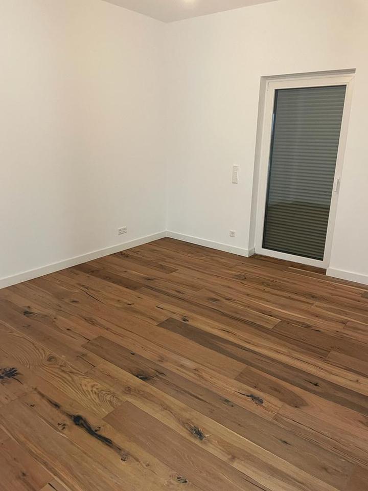 Bad Soden 132 QM Kernsaniert in einem 2 Familien Haus – Bild 5