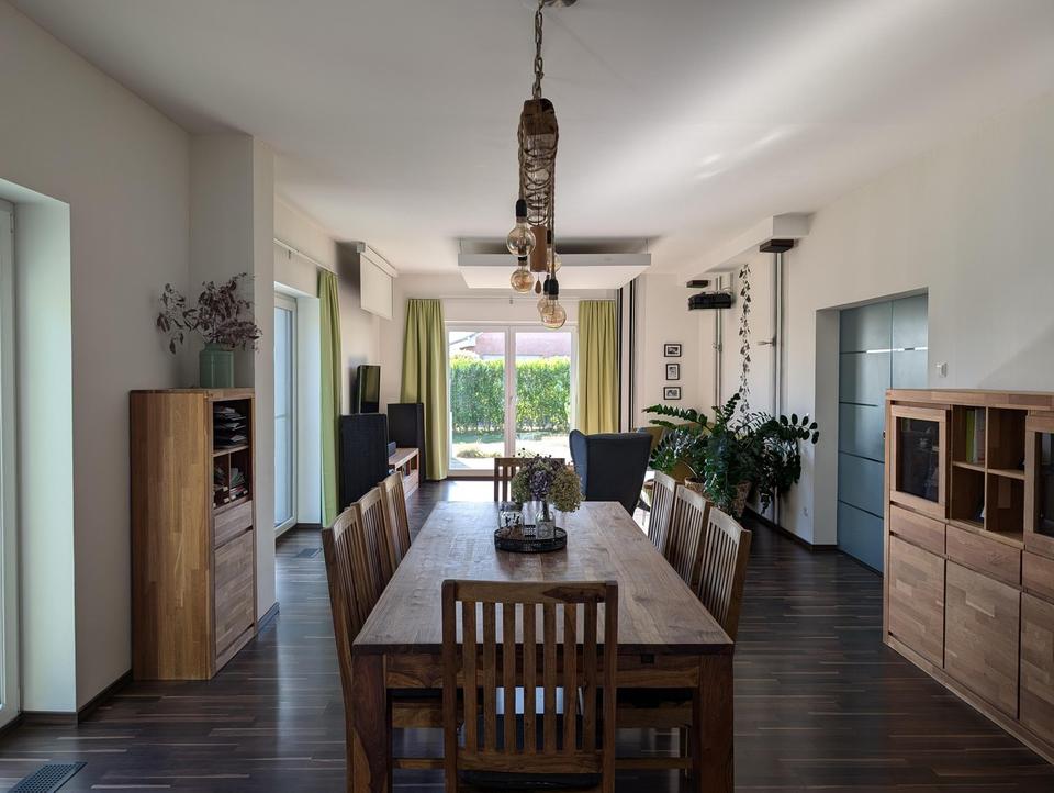 Architektenhaus (KfW 40) mit Schwimmteich + Nebengebäude ( 78 m²)+Solar – Bild 26