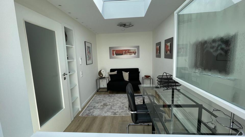 Casa Blanca- Luxuriöses Wohnen in ruhiger Lage mit Sonnenterrasse! – Bild 8