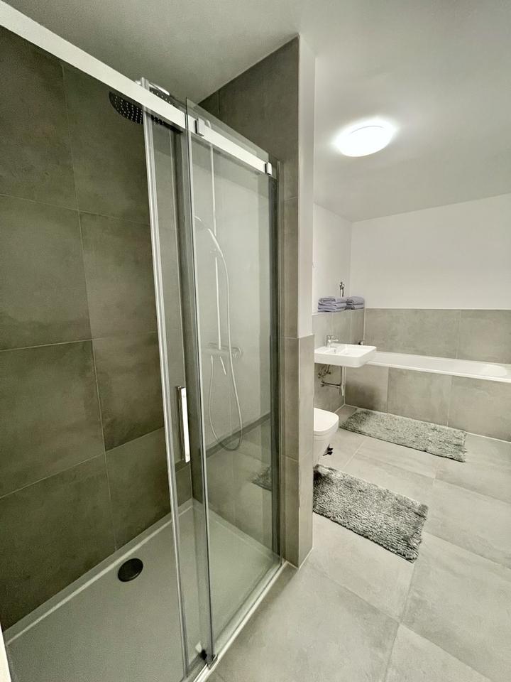 Möbliertes Endreihenhaus in Norderstedt mit 4 Schlafzimmern – Bild 40