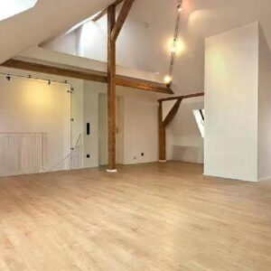 Außergewöhnliche, offene 2-Zimmer Maisonette Wohnung in der Südstadt