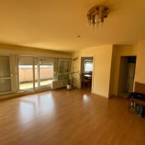 #3-Zimmer-Wohnung #großer Balkon #Badewanne #EBK #zentral