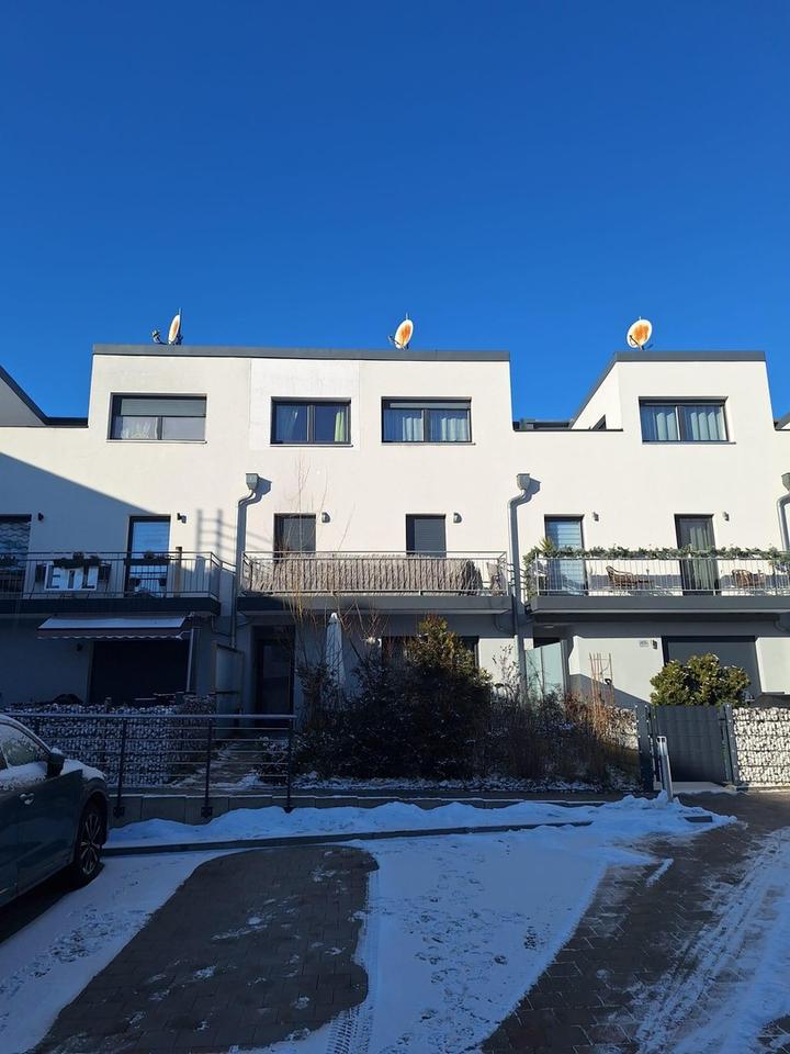 Modernes Stadthaus in bester Lage mitten in Zirndorf – Bild 7