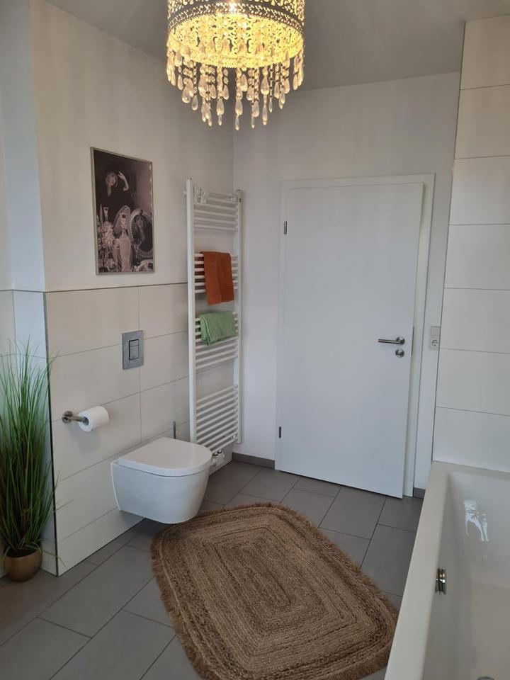 Tolle Wohnung im 1. OG mit 4 ZKB, EBK & Gäste-WC – Bild 32