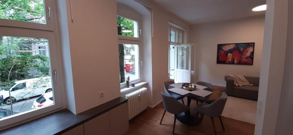 67m² Wohnung, Balkon, Fahrstuhl, Möbliert – Bild 2