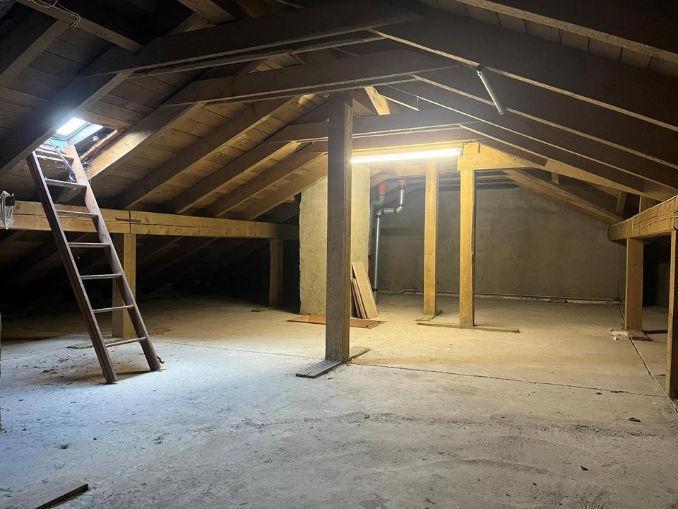 5-Zimmer-Wohnung mit sonnigem SW-Balkon & Dachspeicher-Ausbaupotential - Ideal für Familien – Bild 17