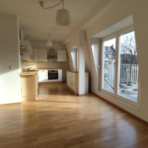 Ruhige, helle 4-Zimmer-Maisonette-Wohnung mit Balkon in Karlsruhe