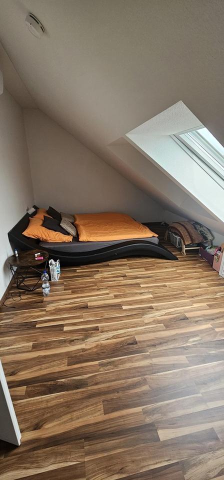 Attraktive 4-Zimmer-Maisonette-Wohnung mit gehobener Innenausstattung in Frankfurt am Main – Bild 4