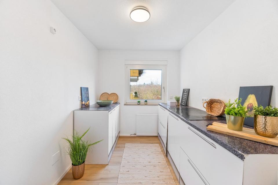 Bezugsfreie 3-Zimmer-Wohnung mit Balkon, Aufzug & Stellplatz – ruhiger Blick ins Grüne – Bild 24