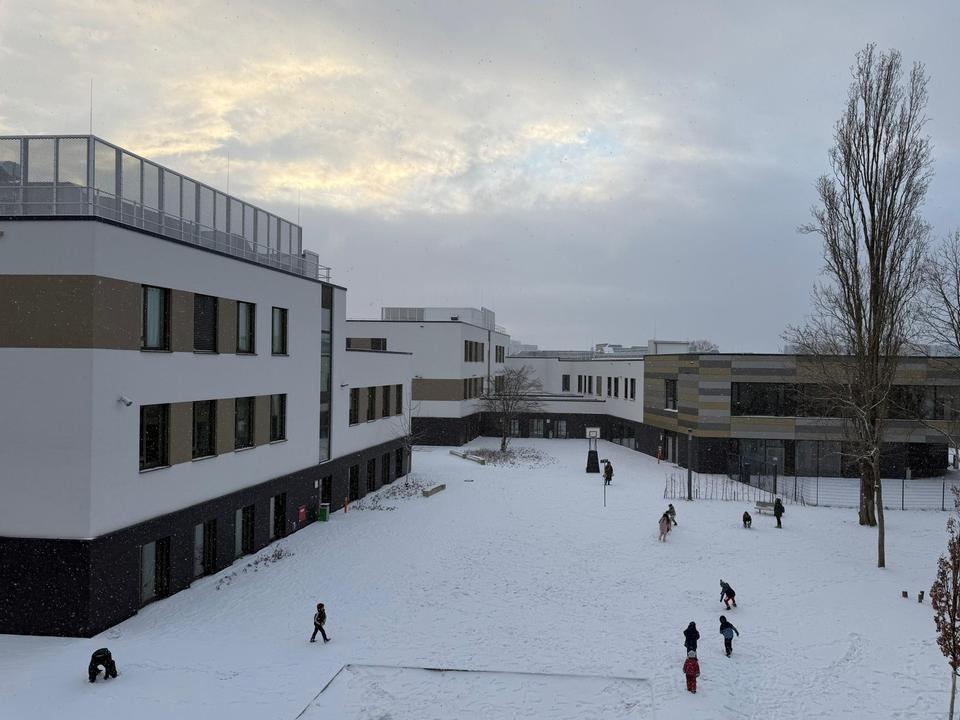 All-Inclusive-Miete: Vollmöbliertes WG-Zimmer mit exklusivem Balkon & Aufzug in Neubau-Siedlung! – Bild 17
