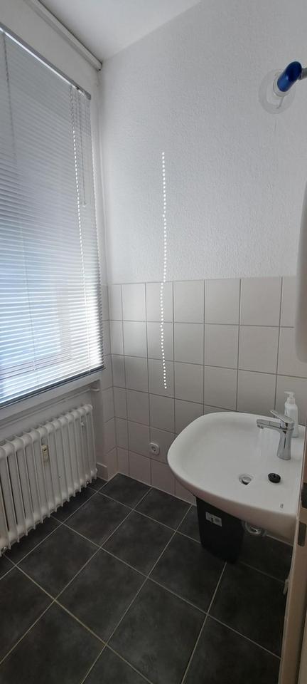 Vermietung von Büroräumen in zentraler Lage im alten Rathaus in der Stadt Schleiden – Bild 14