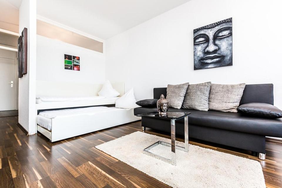 Sofort frei: 1-Zimmer-Apartment 31 m² nahe TH Köln – Bild 2