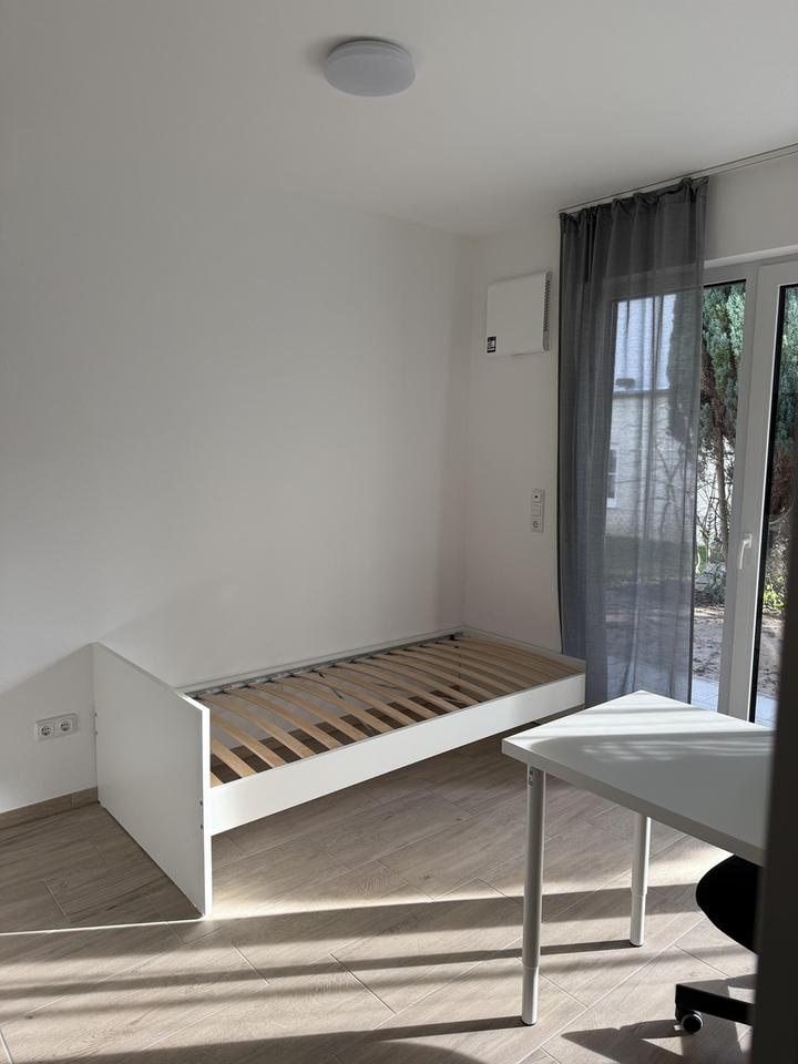 STUDENTENappartement mit Balkon oder Terrasse – Bild 7
