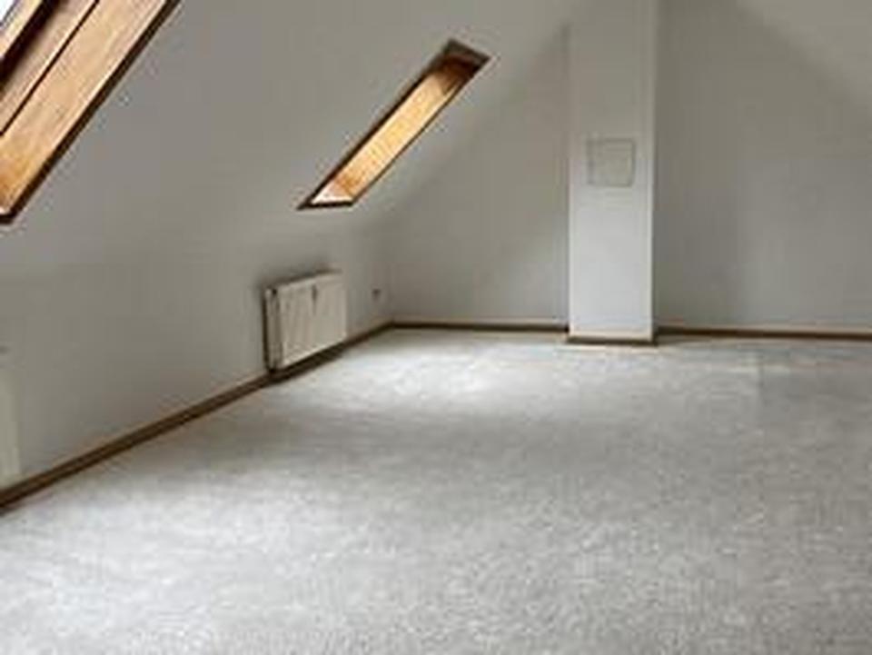 Schöne Maisonettewohnung saniert zu verkaufen – Bild 18