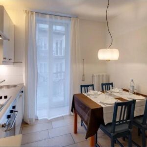 Superb 3 Zimmer 103 m² Vollmöblierte Schön Wohnung in Karlsruhe