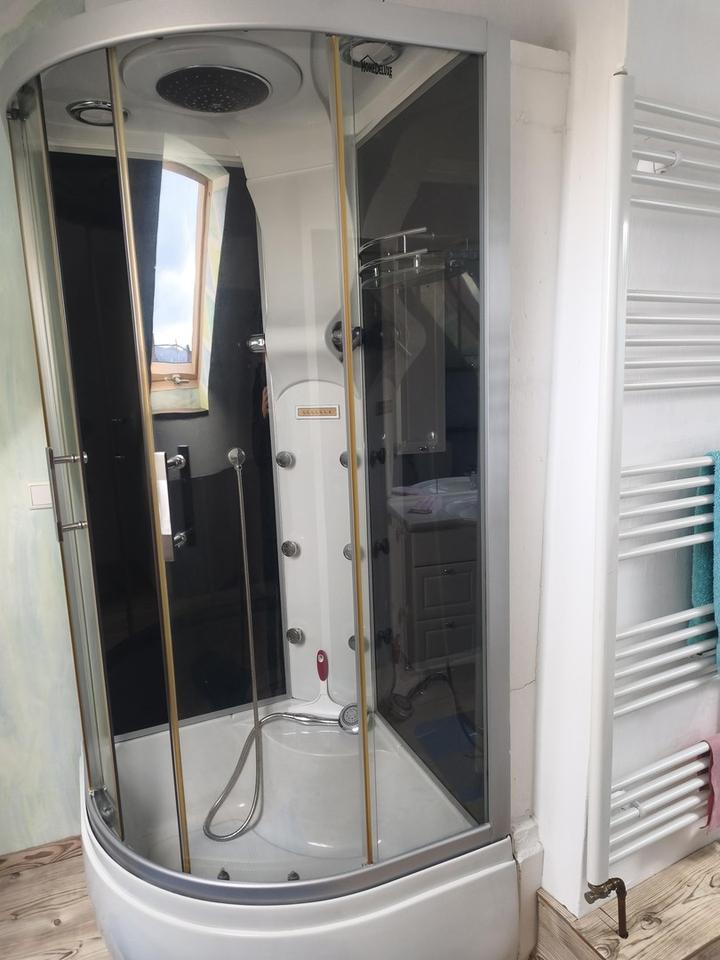 Wohnhaus mit 3 WG. und Dachterrasse für 800€ pro/ qm Ein Schnäpchen!!! – Bild 25