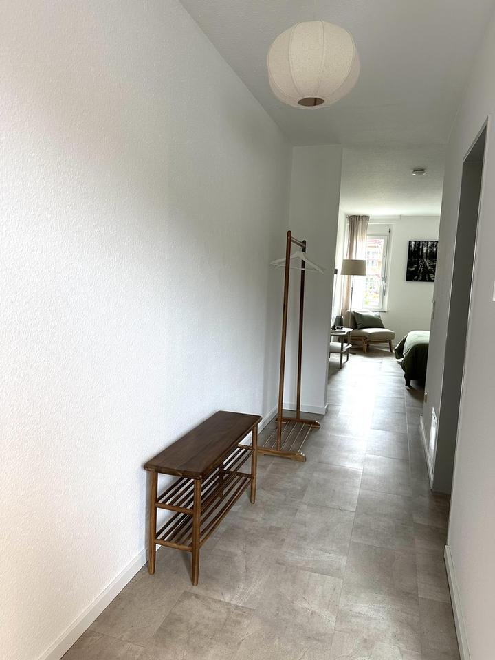 Zentral in Freiburg: 1-Zimmer-Appartement inklusive Küche – Bild 3