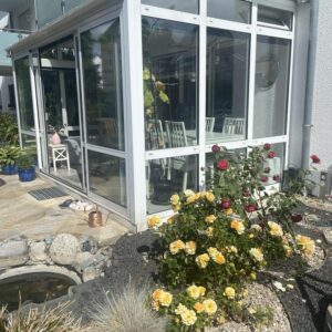 Attraktive Gartenwohnung mit Wintergarten, optimal für Pendler nach München - ohne Maklerprovision