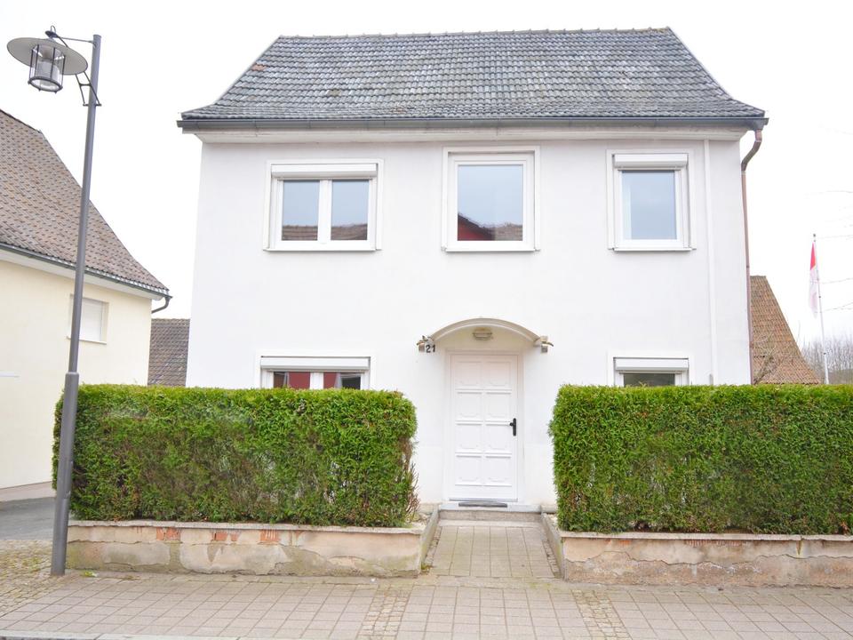 Stabile Kapitalanlage mit 6,0 % Rendite – Einfamilienhaus bei Coburg – Bild 3