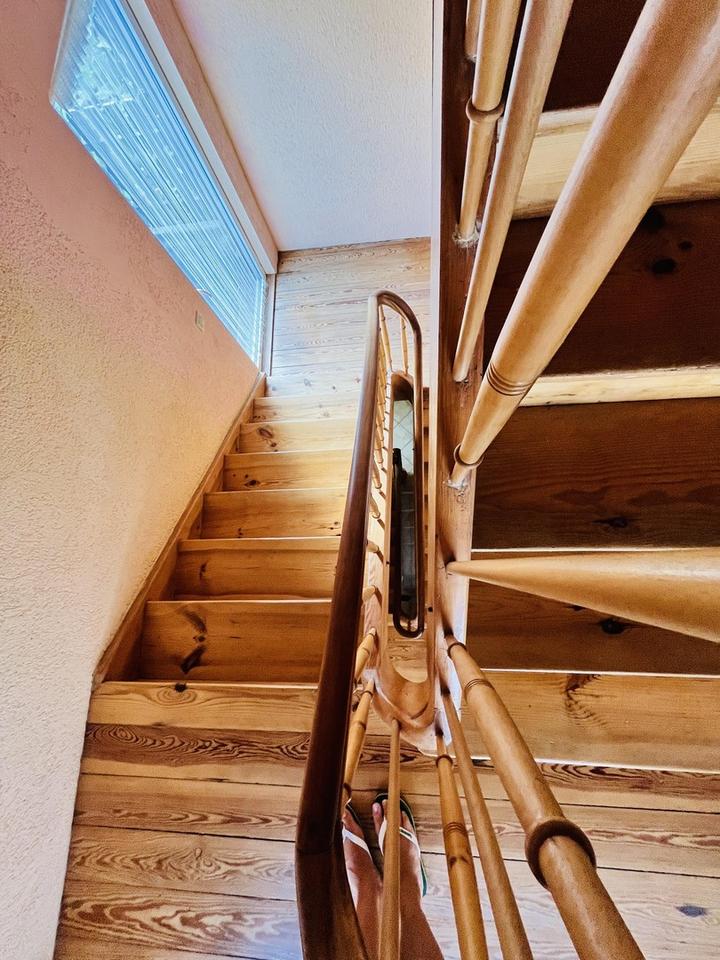 Schönes 2-Familienhaus mit zwei weiteren Zimmern im Gartengeschoss und ausbaufähiges DG! – Bild 32