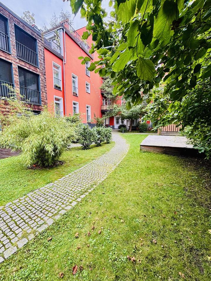 All-inclusive! Hochwertig möblierte Wohnung mit Einbauküche und Balkon – Bild 17