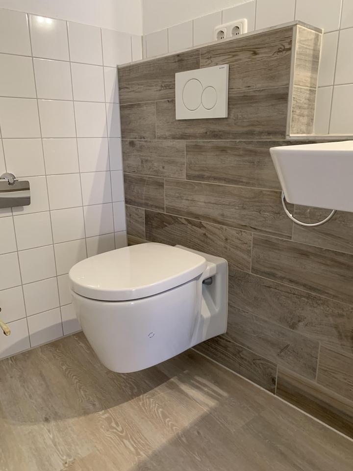 Schöne renovierte 3-Zimmer Altbauwohnung in Straubing (Kernstadt) – Bild 7