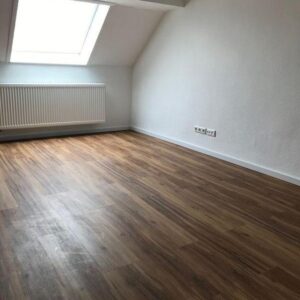 2,5-Zimmer-Erdgeschoßwohnung in Klein-Karben mit Balkon