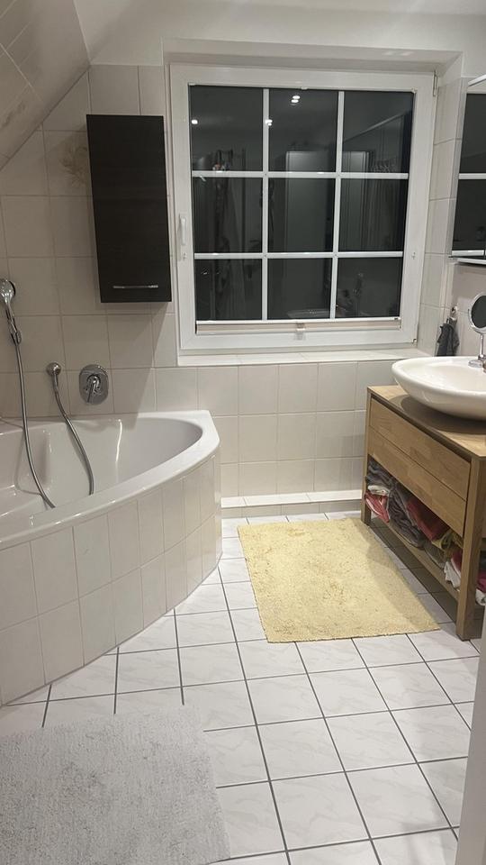 Traumhaftes Einfamilienhaus im Grünen – Bild 13