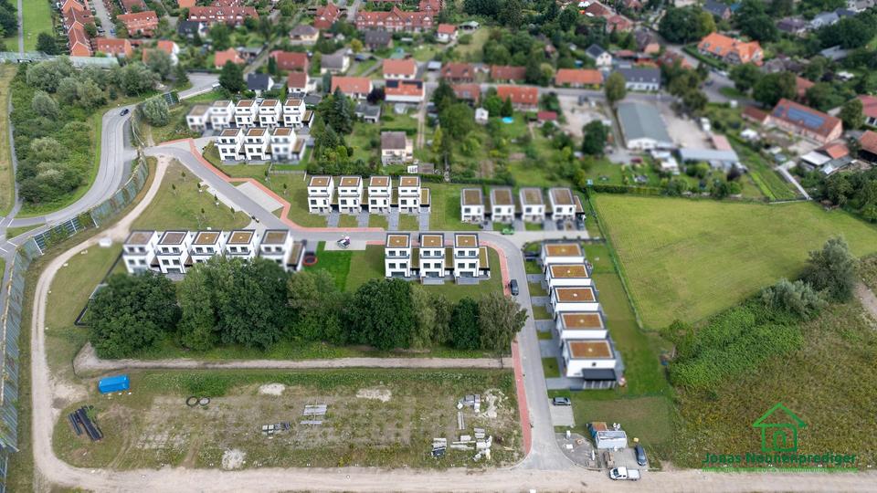 Modernes Reihenendhaus mit Garage zum Erstbezug - 3 Geschosse