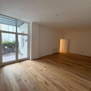 !! Provisionsfrei !! Großzügige 4-Zimmer Wohnung in Grünau in Wassernähe