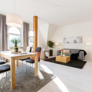 Charmante 2-Zimmer Dachgeschosswohnung in Duisburg-Laar