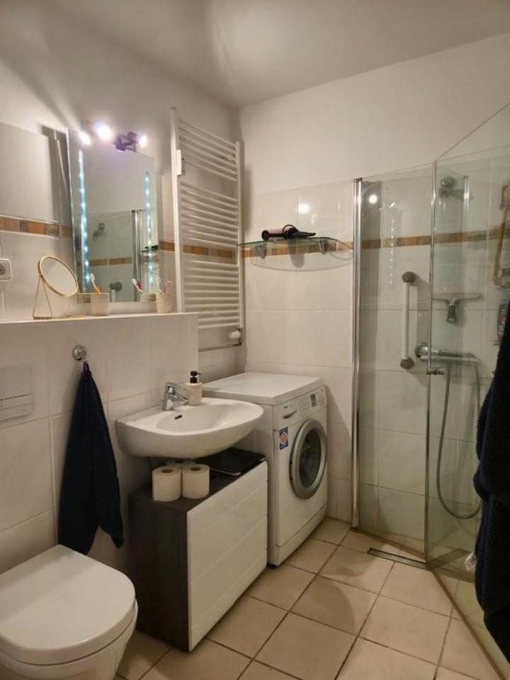 Lichtdurchflutete 2-Zimmer-Wohnung mit Balkon & Stellplatz in Wedel (S1 Hamburg) – Bild 11