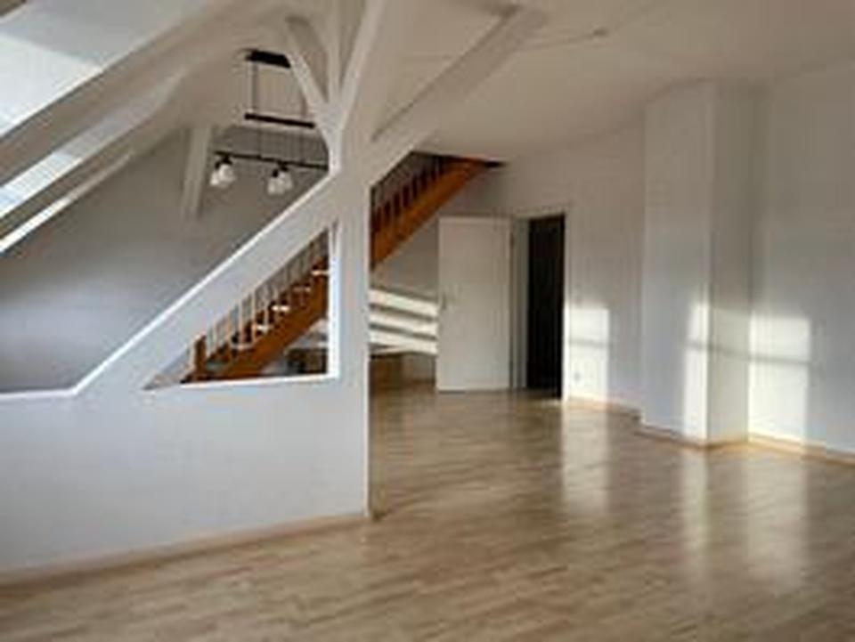 Schöne Maisonettewohnung saniert zu verkaufen – Bild 15