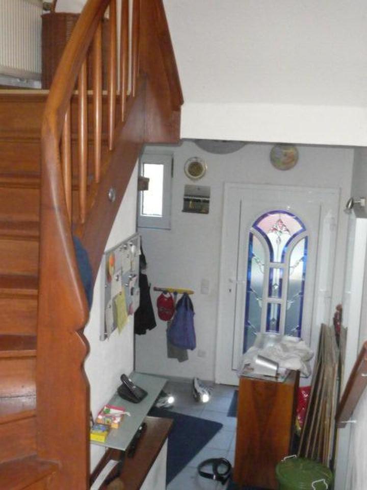 Zweifamilienrheieneckhaus mit 2 Eingängen in Köln Heimersdorf – Bild 2