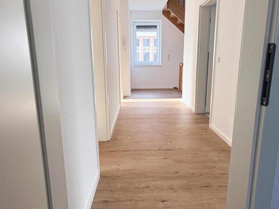 Penthouse Maisonette Wohnung mit riesiger Dachterrasse - Erstbezug nach energ. Komplettsanierung – Bild 12