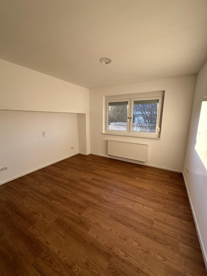 142 m² Wohnfläche - 4 Zimmer Wohnung in Berching inkl. EBK, 2 Stellplätze – Bild 13