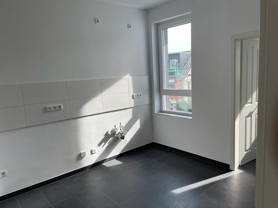 Bad Soden 132 QM Kernsaniert in einem 2 Familien Haus – Bild 8