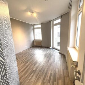 Zentral gelegene 3-Zimmer-Wohnung 80 m² mit Balkon in Wuppertal