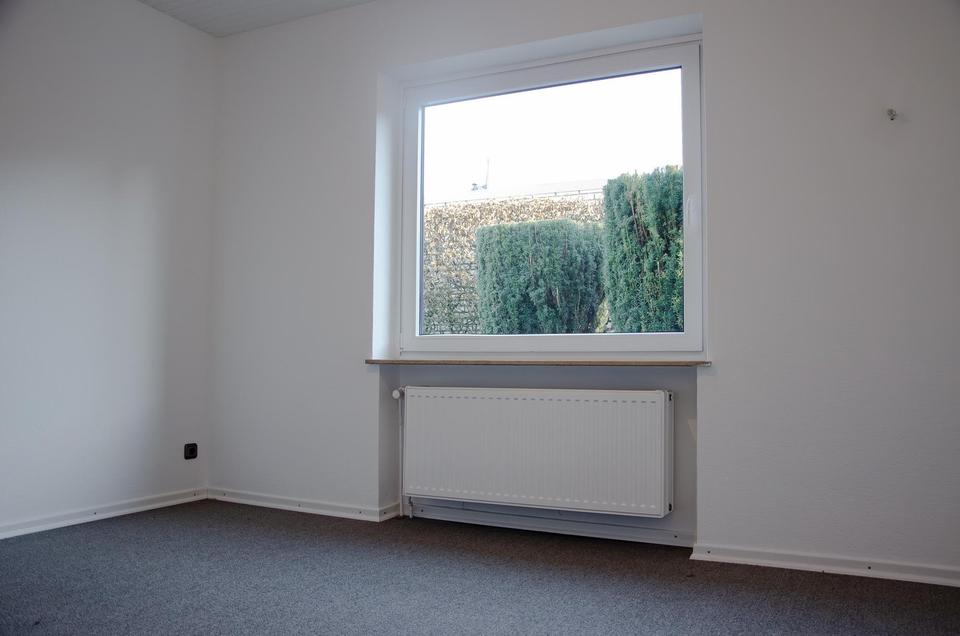 Großzügiger Bungalow mit Einliegerwohnung – Bild 17