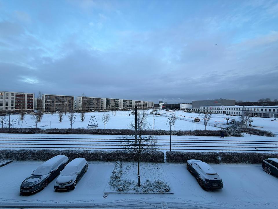 All-Inclusive-Miete: Vollmöbliertes WG-Zimmer mit exklusivem Balkon & Aufzug in Neubau-Siedlung! – Bild 39
