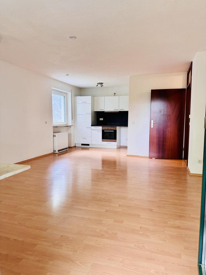 Top 1-Zimmer-Wohnung mit EBK & Stellplatz! – Bild 9