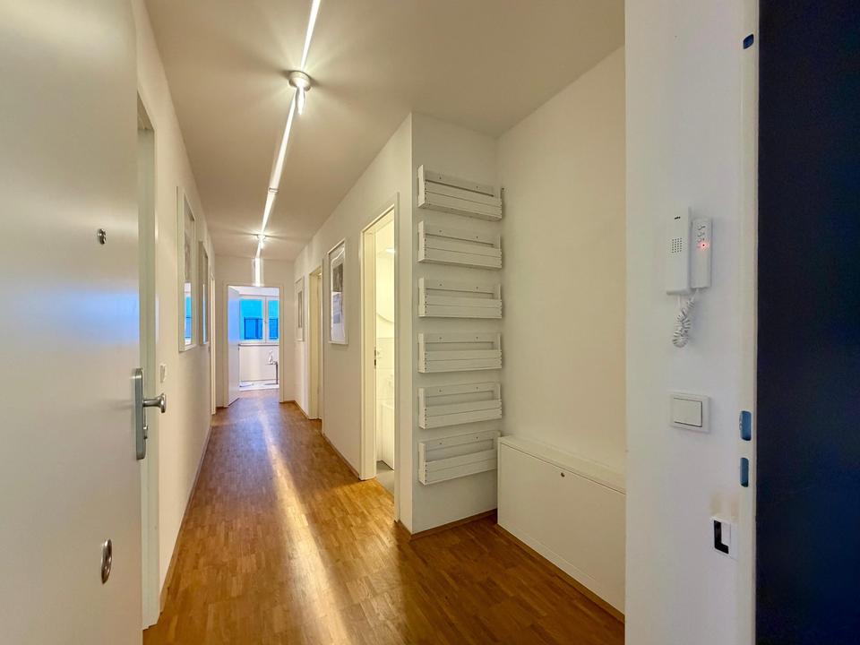 All-Inclusive-Miete: Vollmöbliertes WG-Zimmer mit exklusivem Balkon & Aufzug in Neubau-Siedlung! – Bild 5