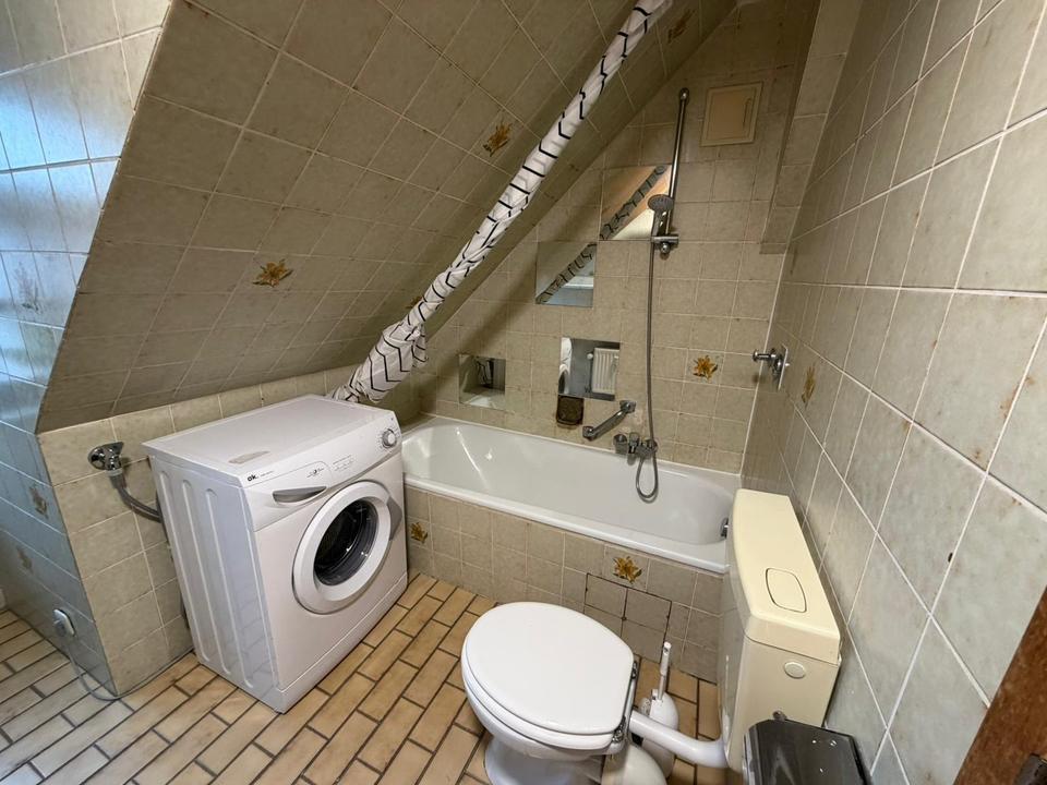 All-Inclusive WG-Zimmer direkt im Herzen Erlangens – Bild 4